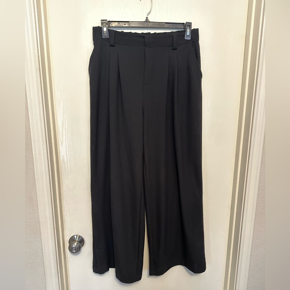 Halara Black Wide-Leg Trousers